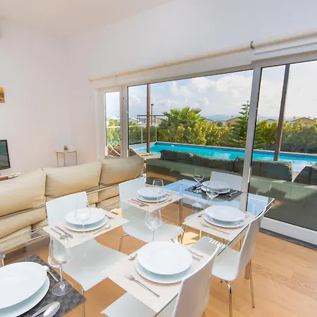 Villa Villas Deluxe
